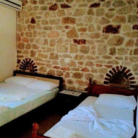 Altin Skrapari Guesthouse クサミル エクステリア 写真